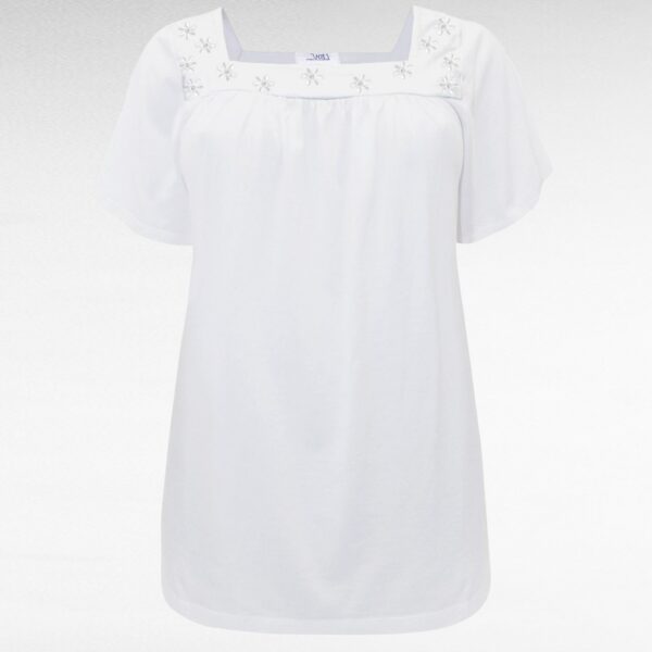 PL.120 - Valge nelinurkse kaelusega pluus "Lane Bryant"