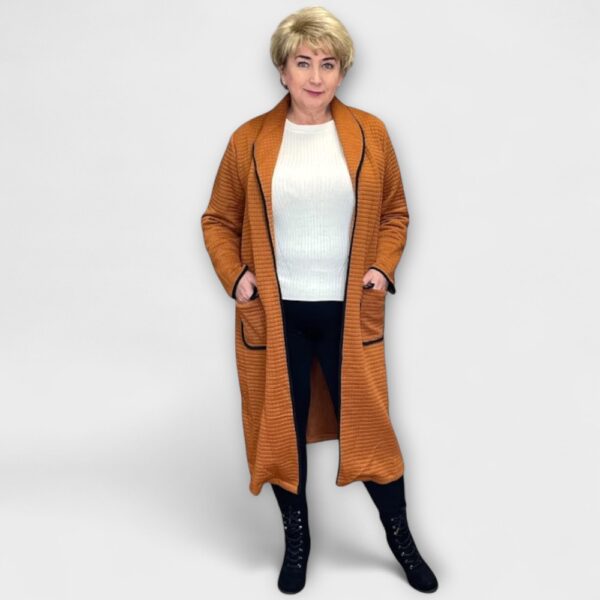 KA.074 - Pruun pikk taskutega jakk "Magda" - Image 2
