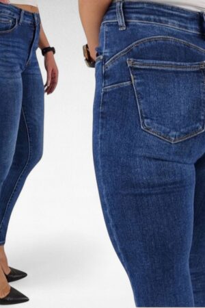 PY.205 - Mugavad sinised push up lõikega teksased "G-Smack"