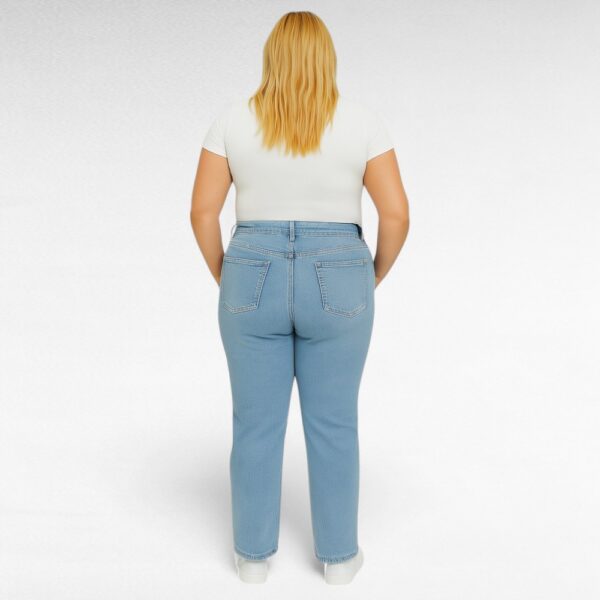 PY.149 - Helesinised sirge sääreosaga naiste teksased "BS Jeans" - Image 2