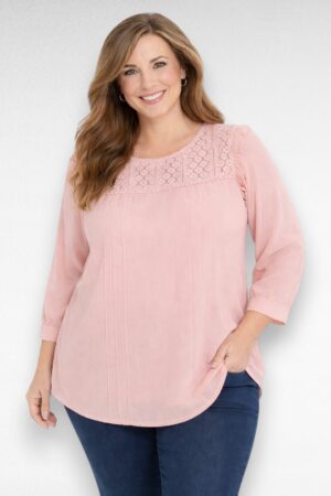 Puudriroosa pitsiga kaunistatud pluus "Julipa" (PL.400)