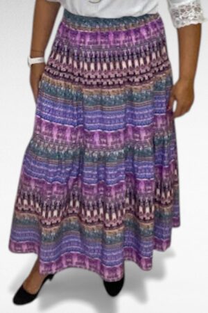 SE.020 - Lillakirju mustriga naiselik pikk seelik