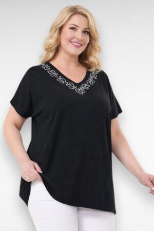 Must kaeluse äärelt pärlitega kaunistatud tuunika "Tiina" (TU.076)