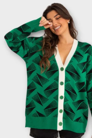 KA.016 - Geomeetrilise mustriga eest nööpidega villasegune kardigan