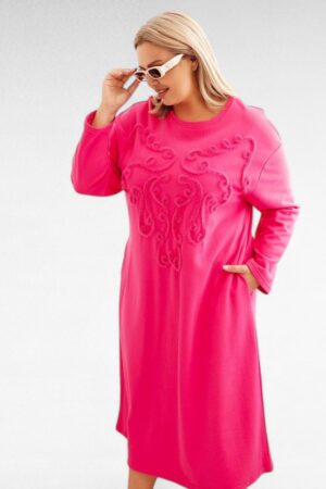 KL.921 - Pikk stiilne tikanditega ehitud taskutega dresskleit Itaaliast