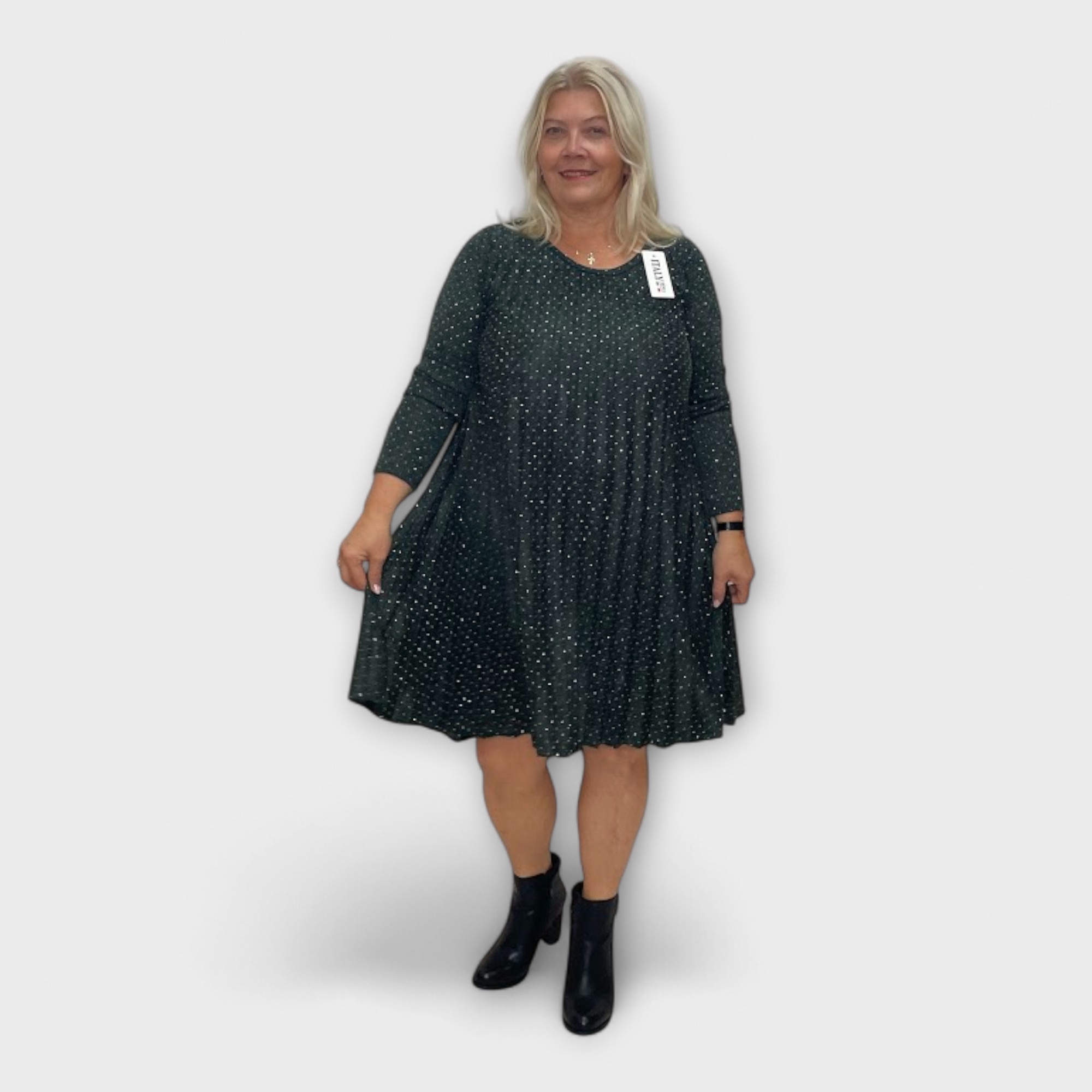 TU.318 - Pidulik sätendav alt laienev plisseerkleit/tuunika "Italy Moda" - Image 3