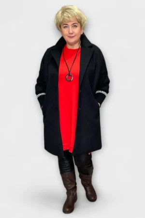 JO.051 - Soliidne soonikkoes varrukaotstega taskutega sügisjakk "Selene"