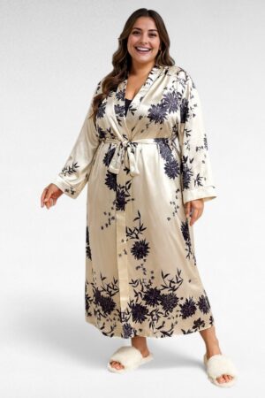 OR.098 -Luksus, mis paitab nahka – hommikumantel “Elisee”