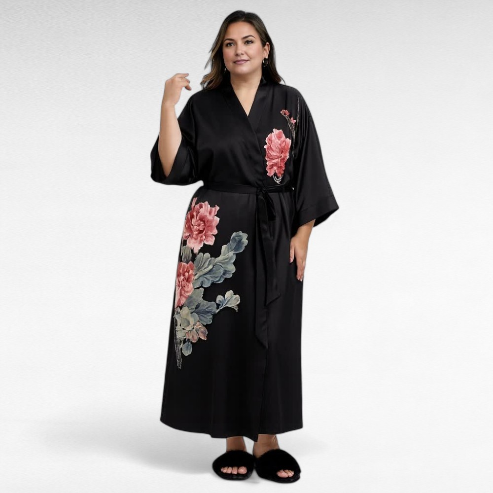 OR.099 - Luksus, mis paitab nahka - must punase lillemustriga hommikumantel “Lisandra”