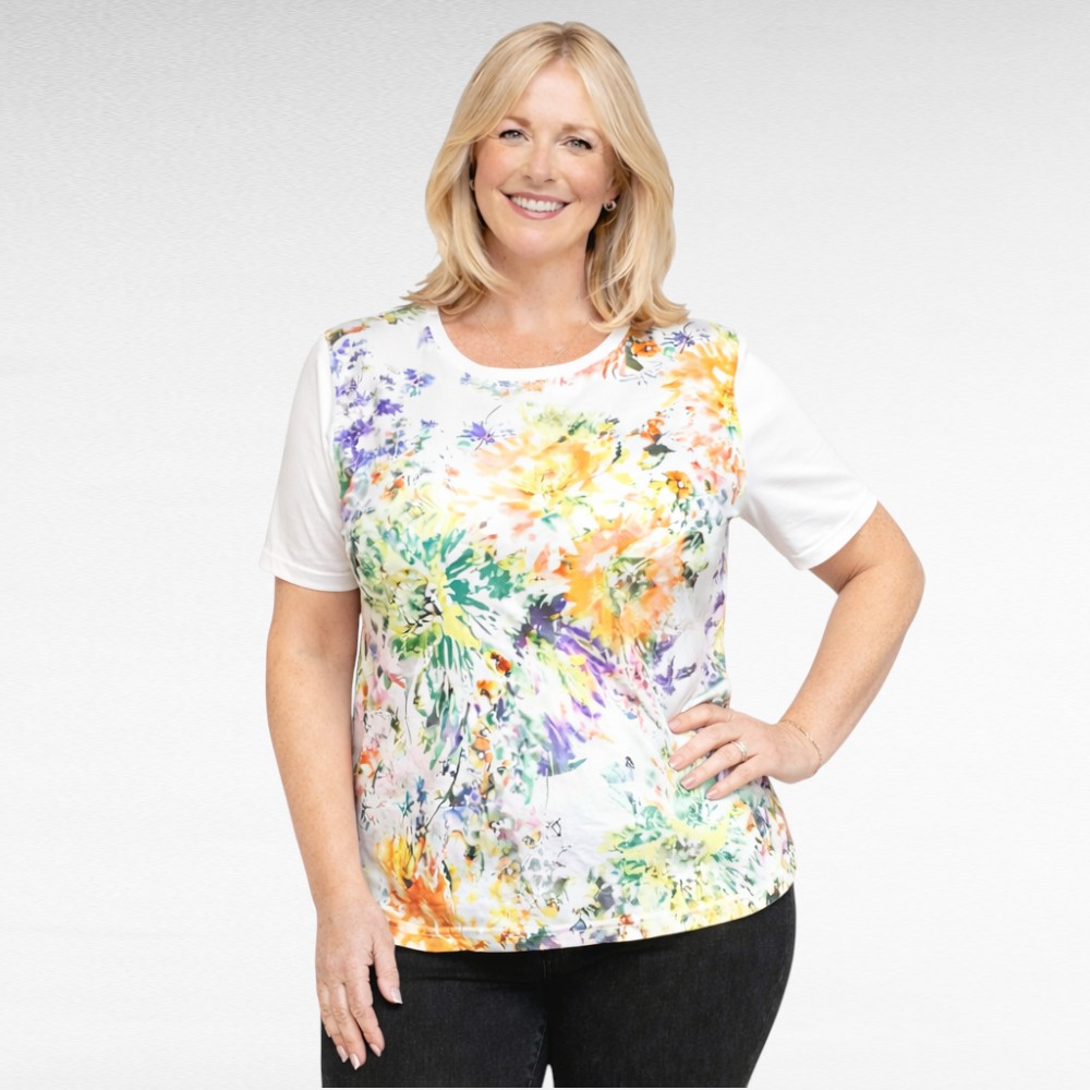 PL.443 - Valge värvilise pitsilise lillemustriga pluus "Text" - Image 2