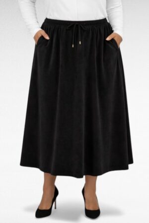 SE.015 - Pehmest veluursametist alt laienev must seelik "Mirell"