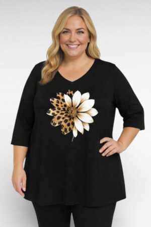 TU.613 - Naiselik must V-kaelusega lillemustriga tuunika "Betti Fashion"