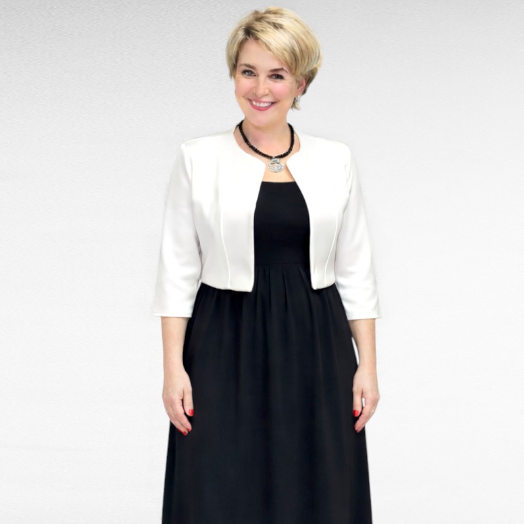 KA.111 - Lühike ivoryvalge jakk/boolero - Image 2