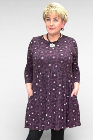 KL.556 - Tumelilla kvaliteetne satsiline taskutega tuunika "Seasalt"