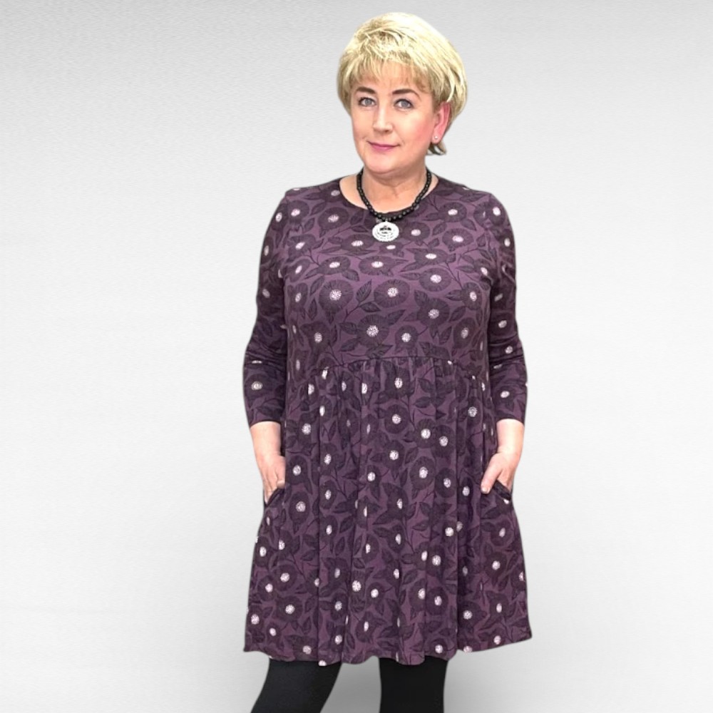 KL.556 - Tumelilla kvaliteetne satsiline taskutega tuunika "Seasalt"