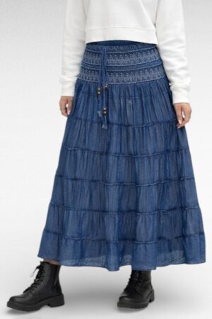 SE.044 - Alt laienev tumesinine satsiline maksiseelik "Airisa"