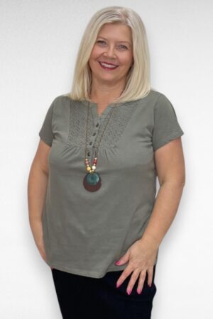 PL.644 - Khakiroheline eest pitsiga puuvillane pluus "Blancheporte"