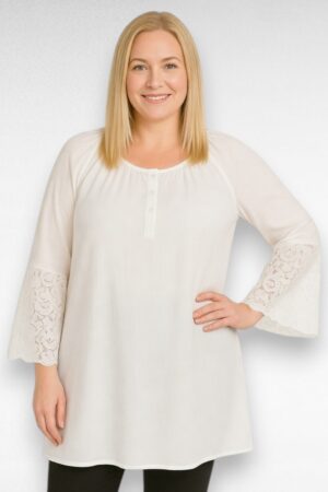 Valge pitsvarrukatega kortsuriidest tuunika "Ellos" (TU.001)